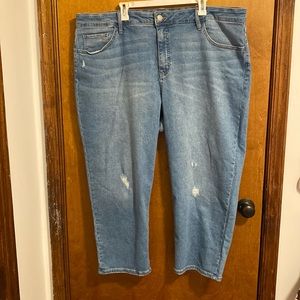 Ava & Viv Distressed Jeans